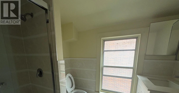 UPPER-14 D'arcy Street, Toronto, ON, M5T 1J7 - 16