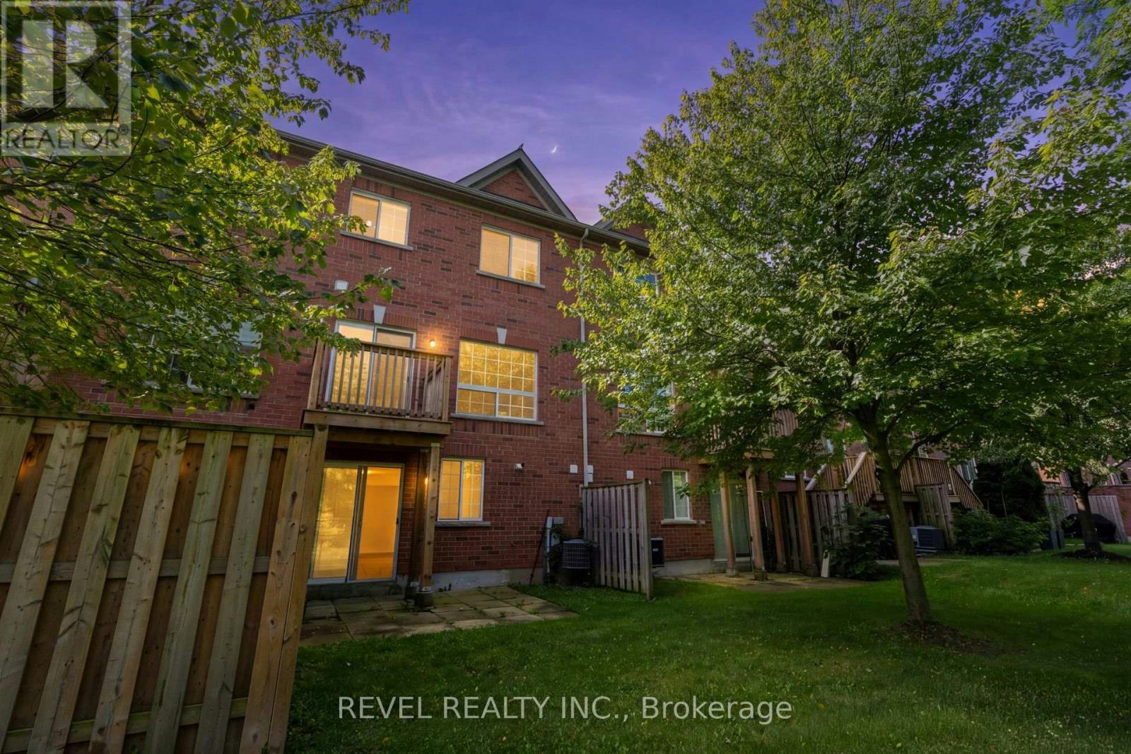 55-6399 Spinnaker Circle, Mississauga, ON, L5W 1Z5 - 2