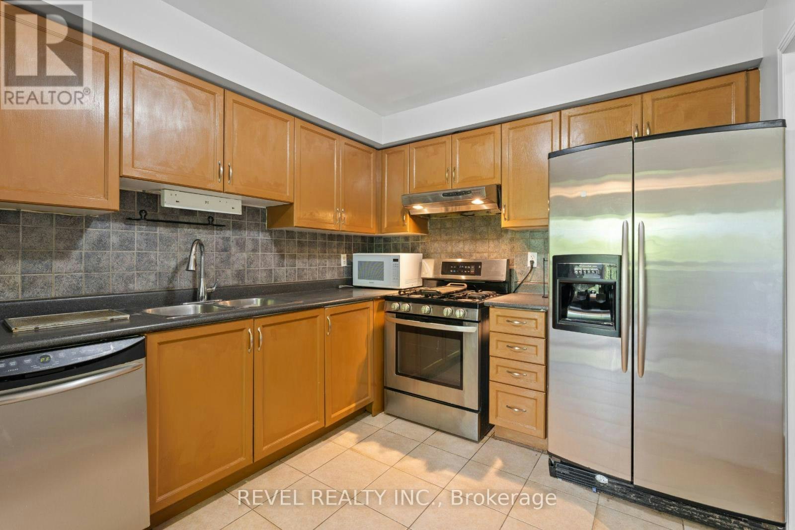 55-6399 Spinnaker Circle, Mississauga, ON, L5W 1Z5 - 4