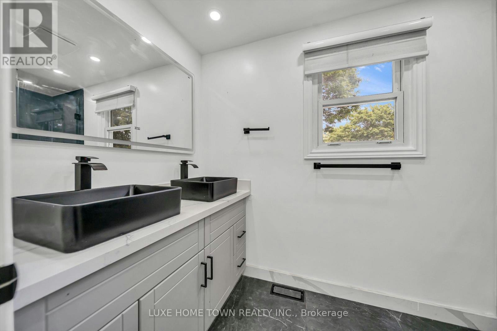 37 Ferman (Upper Drive, Guelph, ON, N1H 7C9 - 24