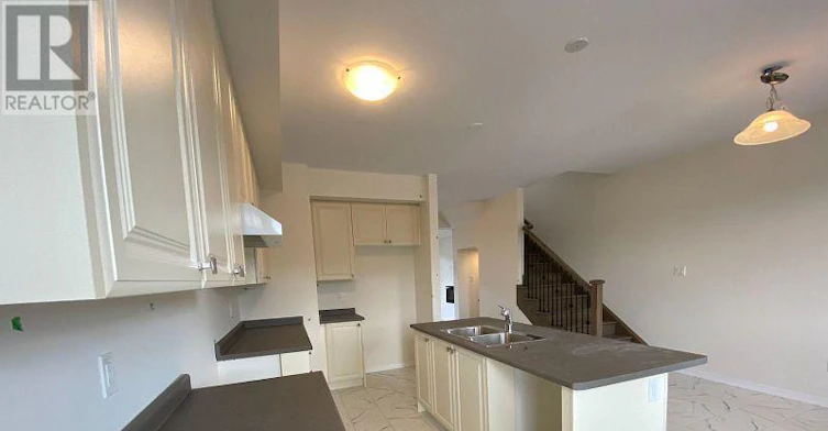 227 Gillespie Drive, Brantford, ON, N3T 5L5 - 3