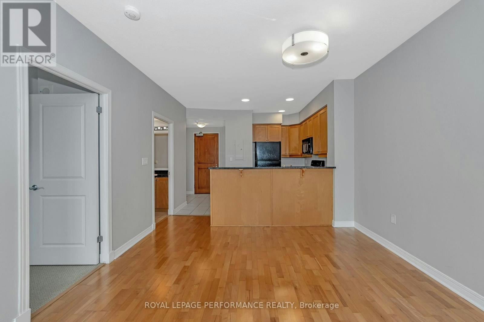 604-570 Laurier Avenue W, Ottawa, ON, K1R 1C8 - 9