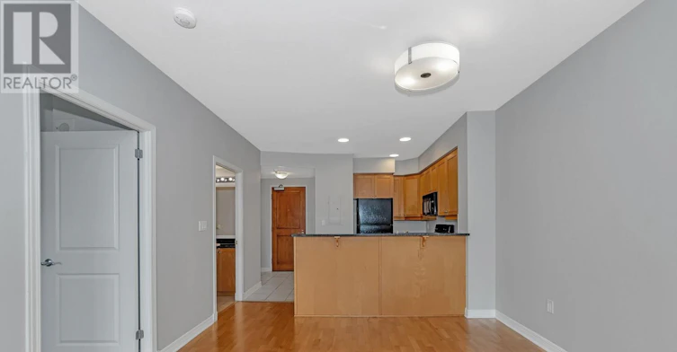 604-570 Laurier Avenue W, Ottawa, ON, K1R 1C8 - 9