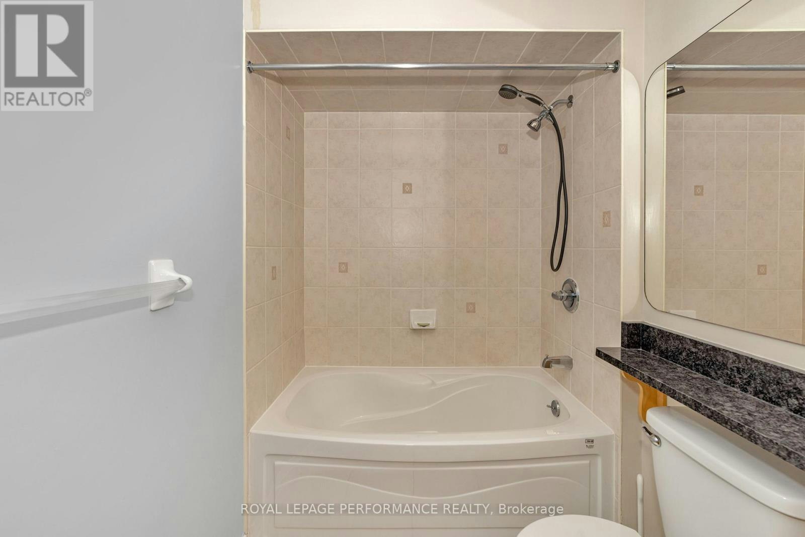 604-570 Laurier Avenue W, Ottawa, ON, K1R 1C8 - 24