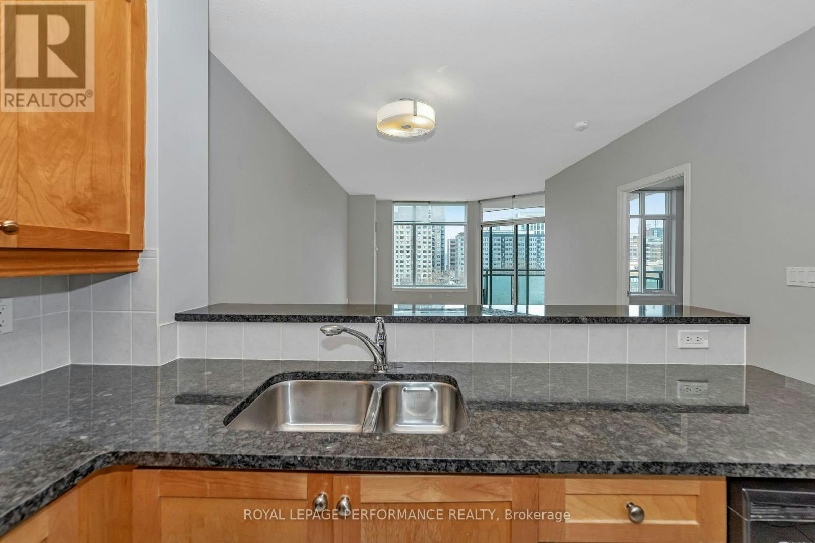 604-570 Laurier Avenue W, Ottawa, ON, K1R 1C8 - 10