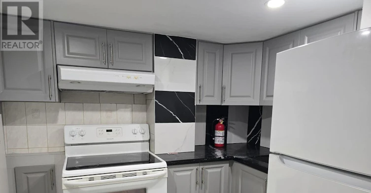 94 Reed Drive, Ajax, ON, L1S 6T6 - 2