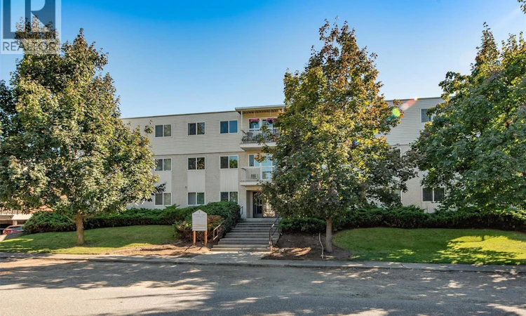 101-625 Rowcliffe Avenue