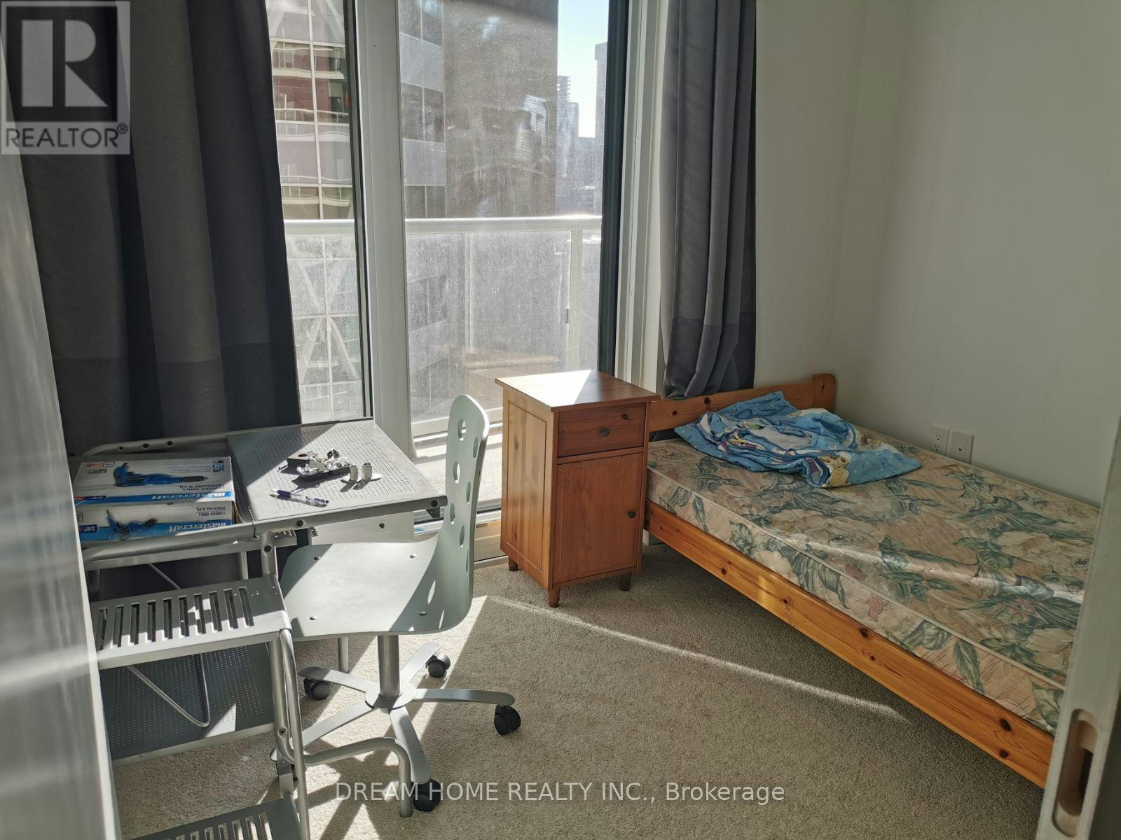 1226-230 Simcoe Street, Toronto, ON, M5T 1T4 - 2