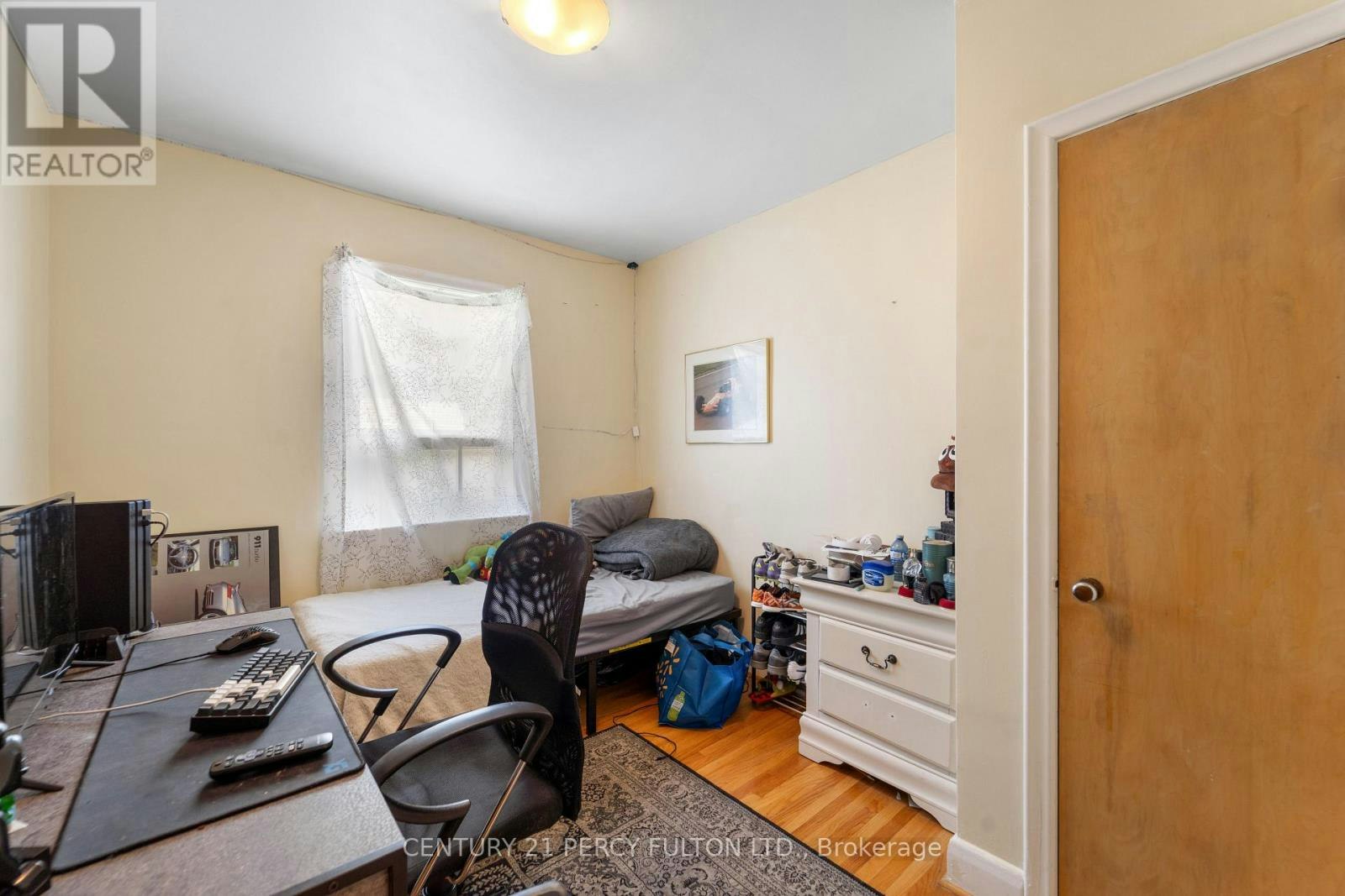 10 Belmore Avenue, Toronto, ON, M1R 2M6 - 16
