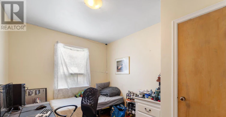 10 Belmore Avenue, Toronto, ON, M1R 2M6 - 16