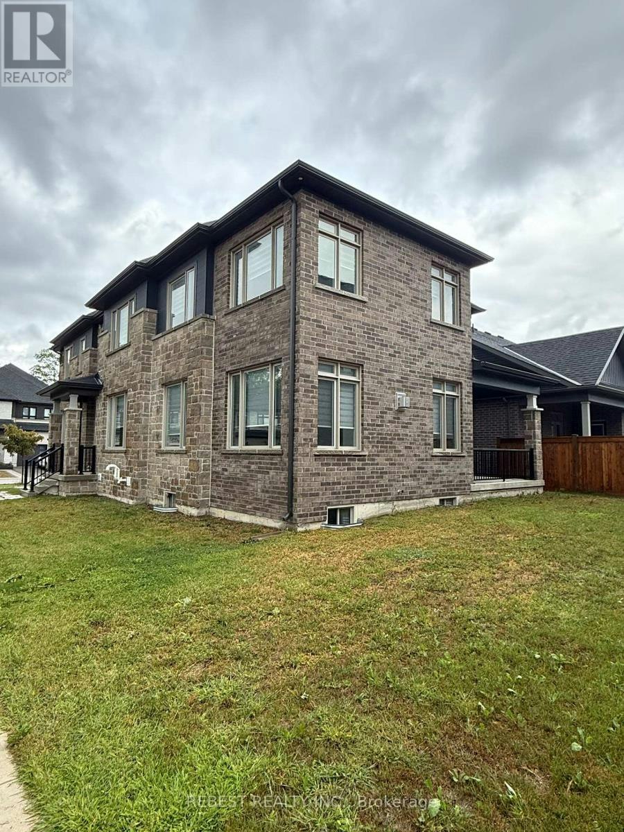 46 Franklin Trail, Barrie, ON, L9J 0B1 - 47