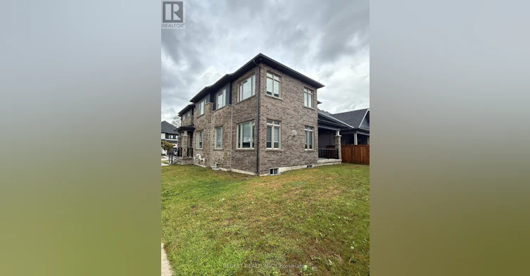 46 Franklin Trail, Barrie, ON, L9J 0B1 - 47