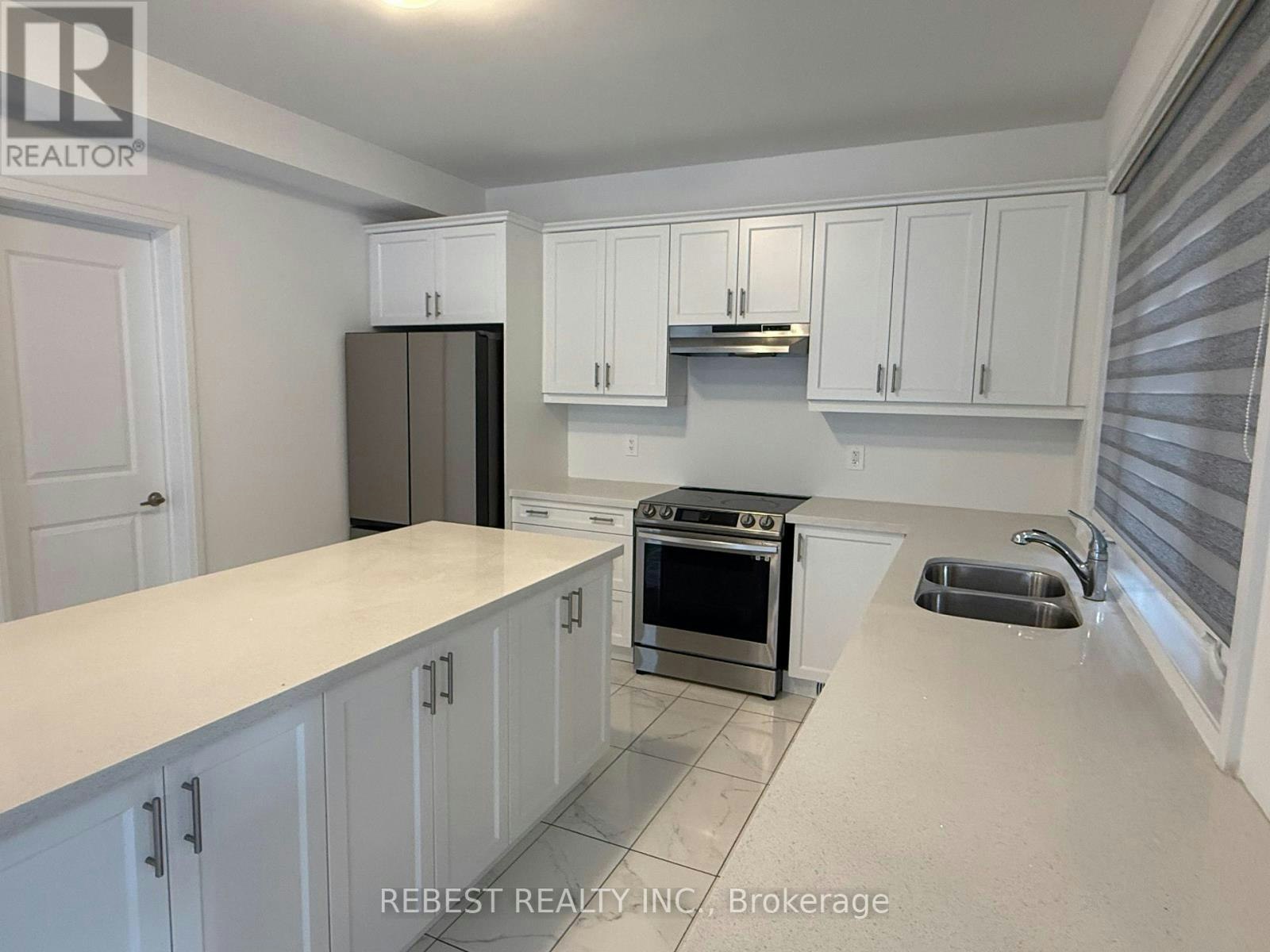 46 Franklin Trail, Barrie, ON, L9J 0B1 - 16