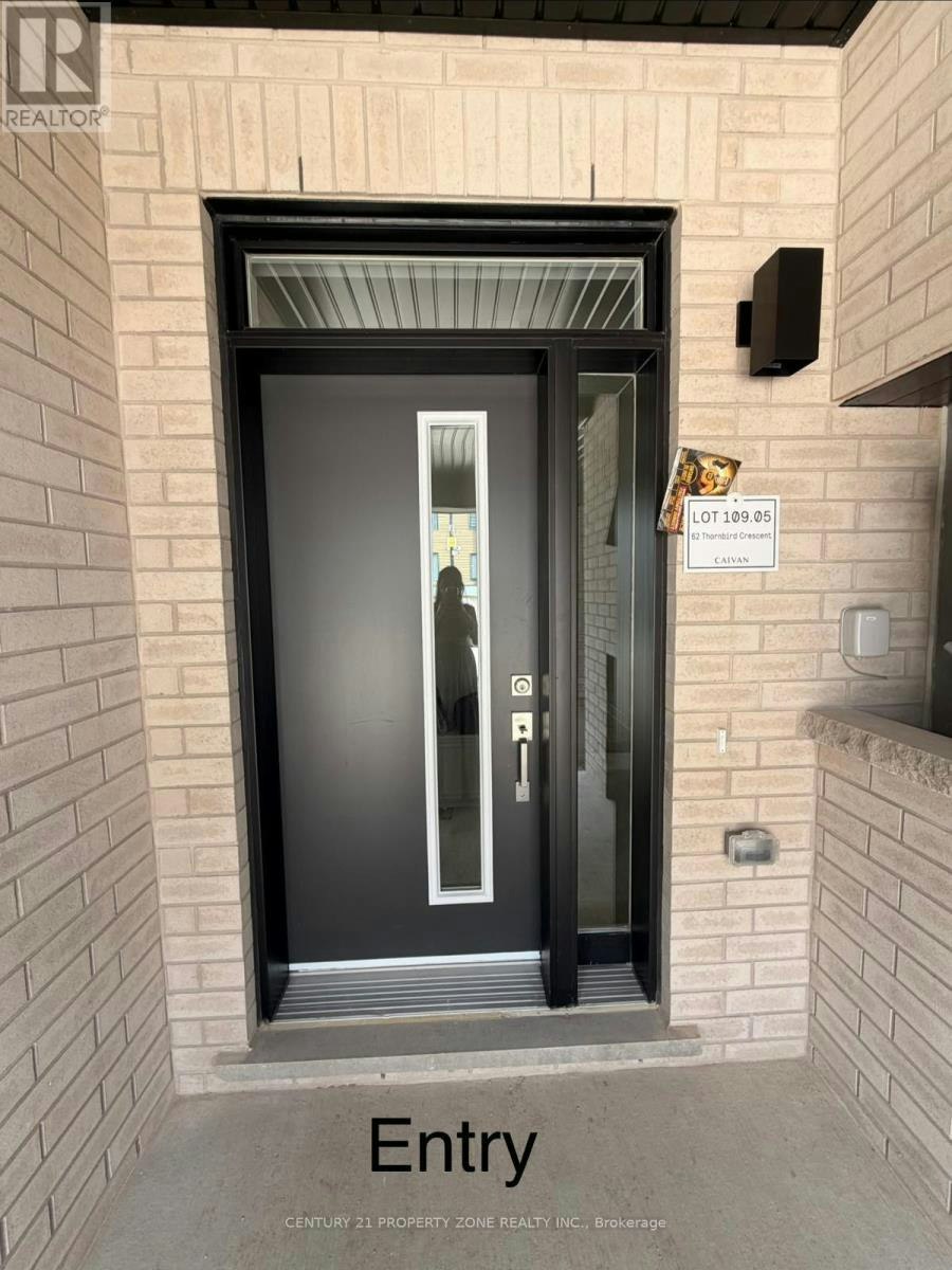 62 Thornbird Crescent, Brampton, ON, L7A 5N1