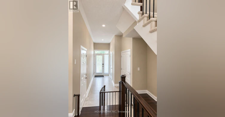 156 Popplewell Crescent, Ottawa, ON, K2J 5P7 - 3