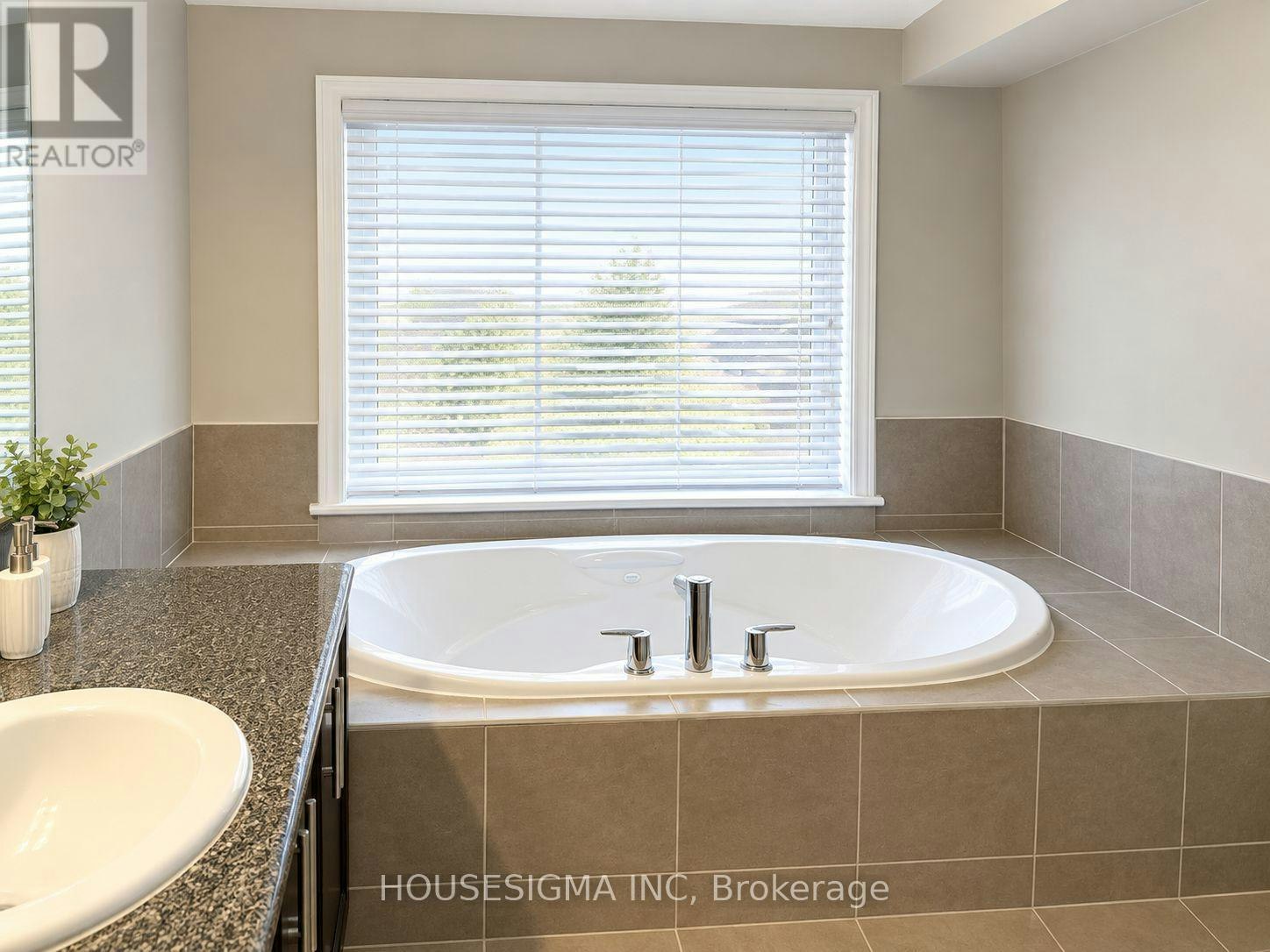 156 Popplewell Crescent, Ottawa, ON, K2J 5P7 - 9