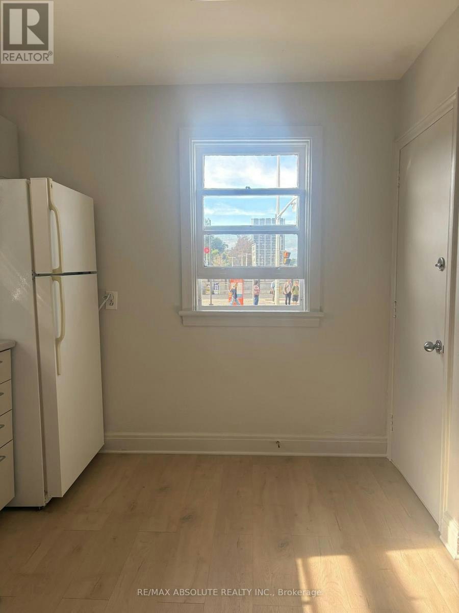 1-2 Holland Avenue, Ottawa, ON, K1Y 0X4 - 14