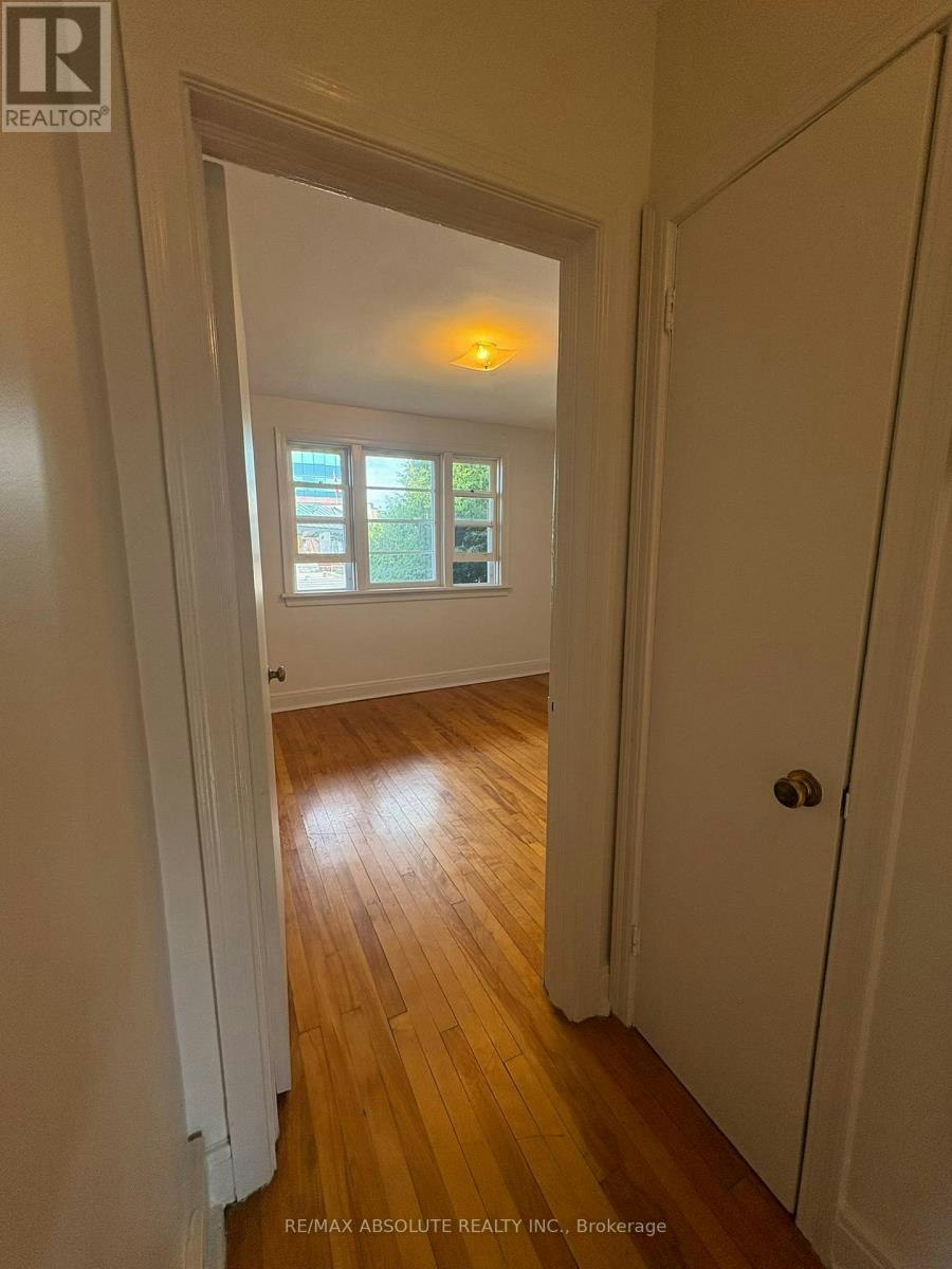 1-2 Holland Avenue, Ottawa, ON, K1Y 0X4 - 17