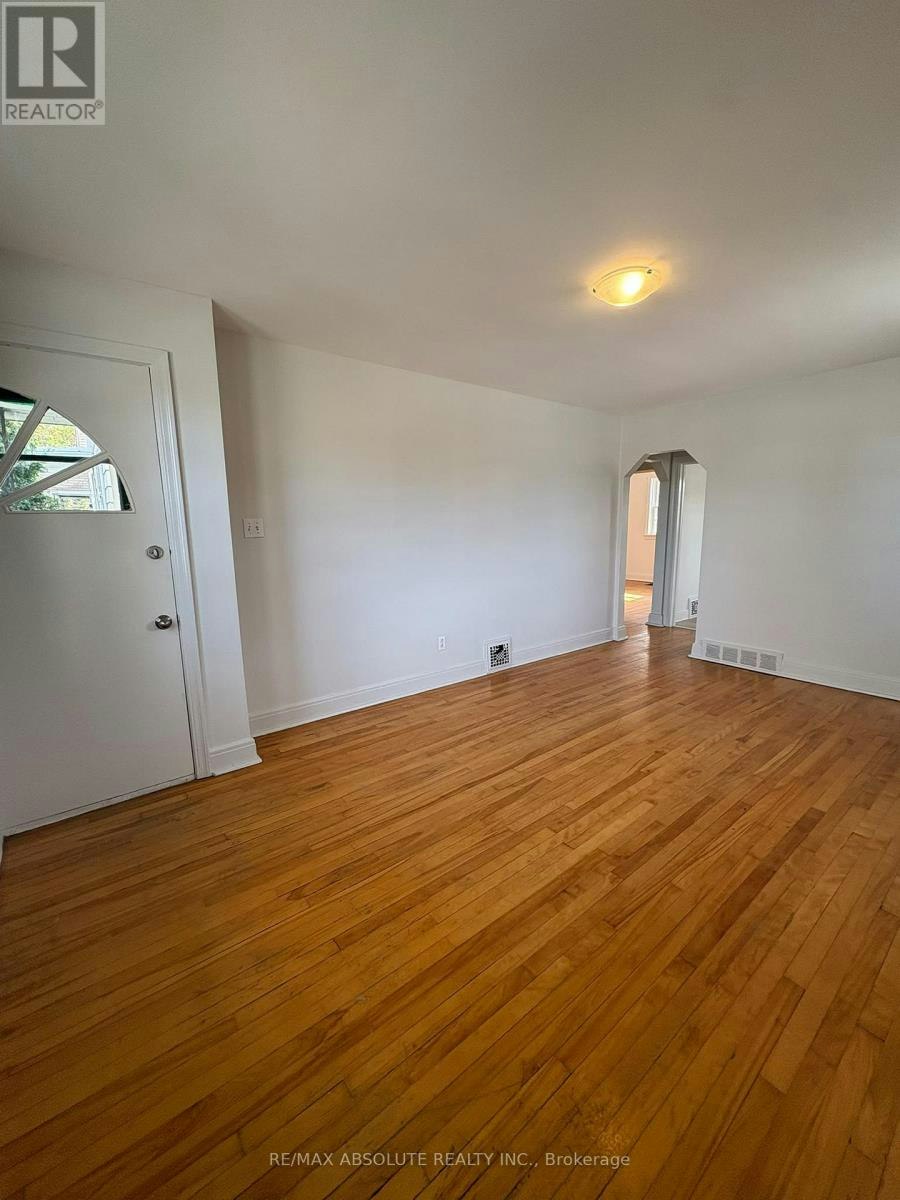 1-2 Holland Avenue, Ottawa, ON, K1Y 0X4 - 4