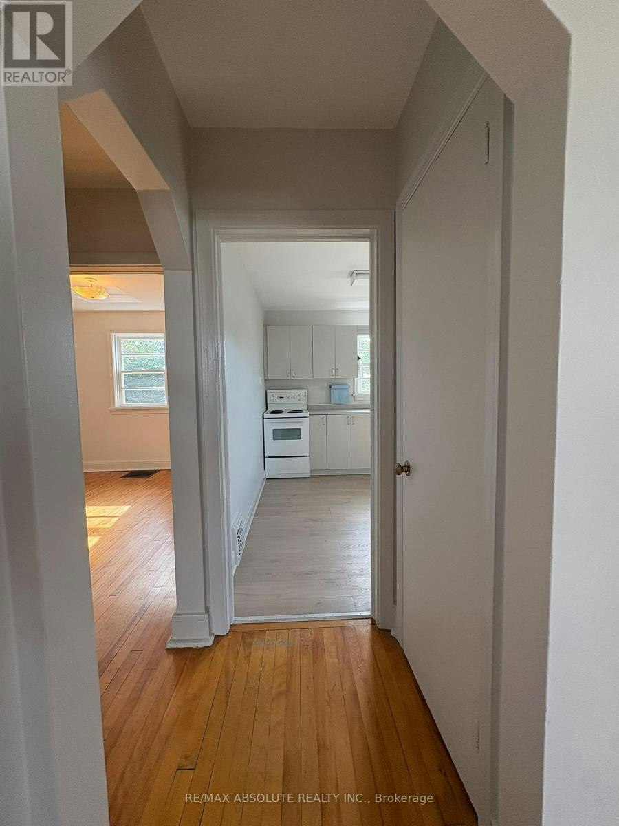 1-2 Holland Avenue, Ottawa, ON, K1Y 0X4 - 9