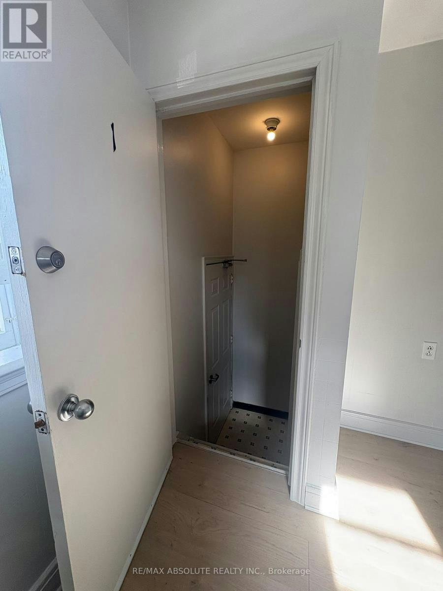 1-2 Holland Avenue, Ottawa, ON, K1Y 0X4 - 16