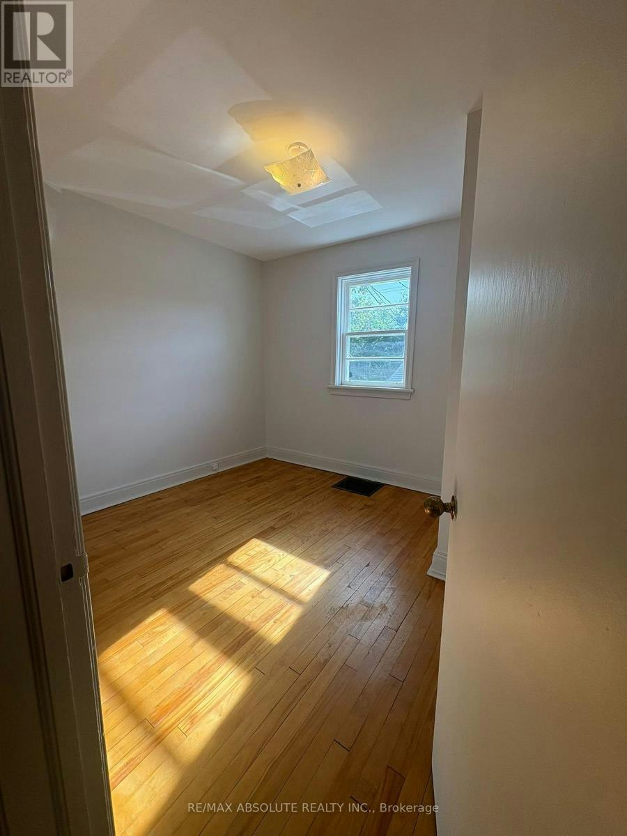 1-2 Holland Avenue, Ottawa, ON, K1Y 0X4 - 22