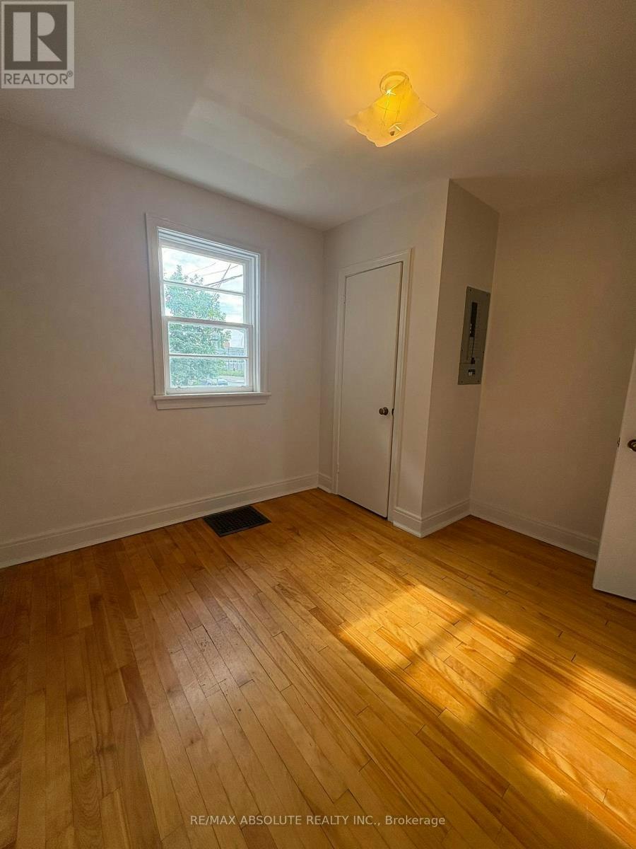 1-2 Holland Avenue, Ottawa, ON, K1Y 0X4 - 23