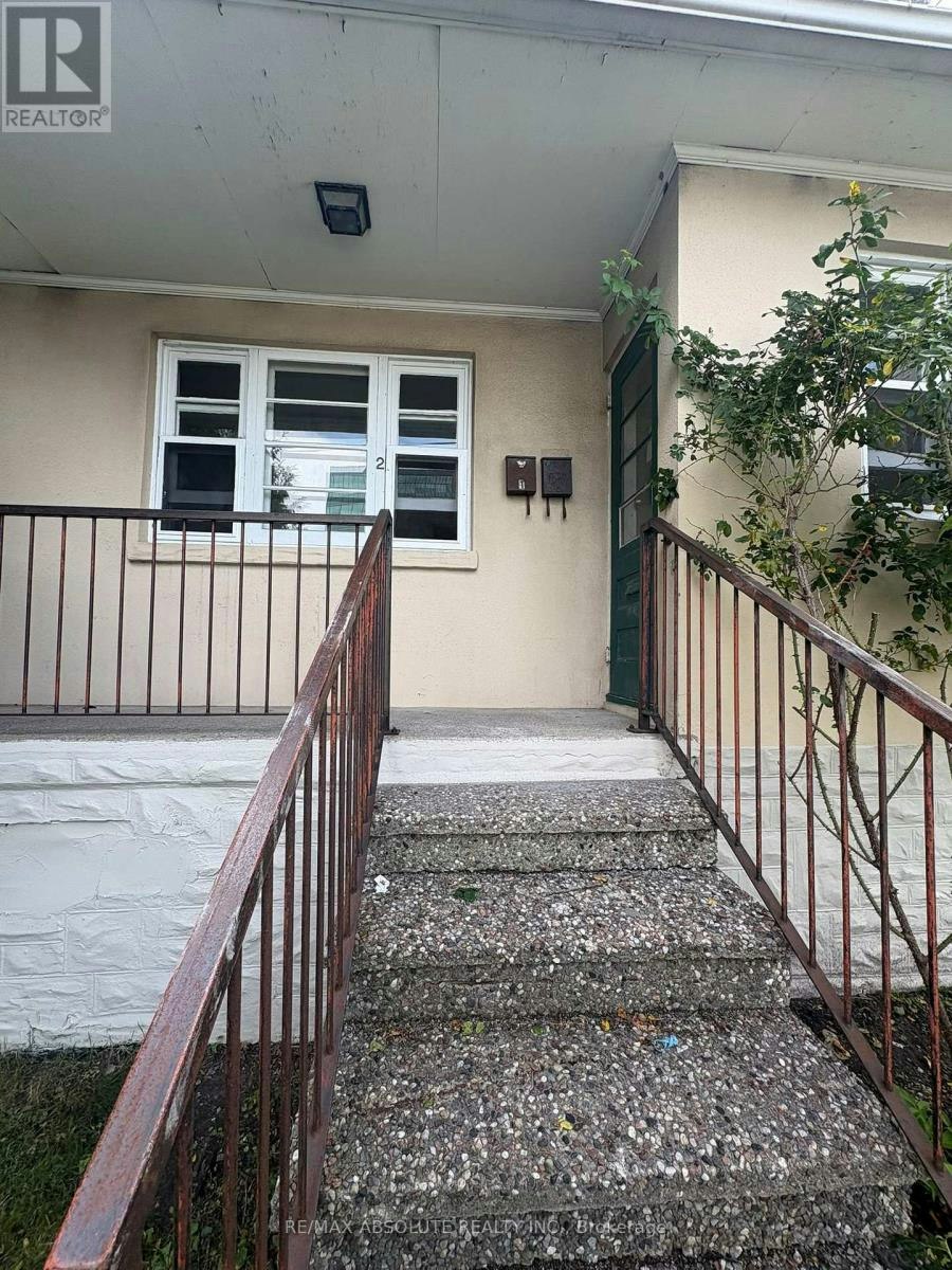 1-2 Holland Avenue, Ottawa, ON, K1Y 0X4 - 2