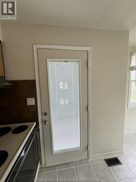 425 Chilver Road, Windsor, ON, N8Y 2J8 - 24