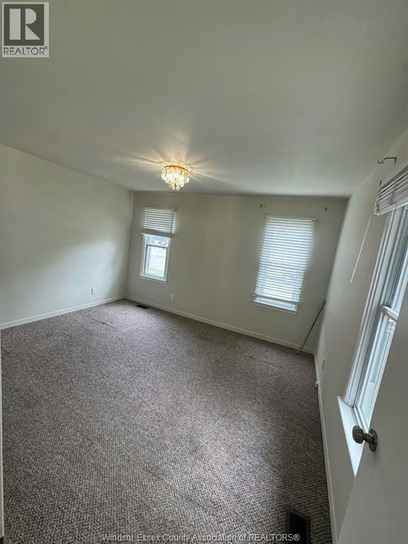 425 Chilver Road, Windsor, ON, N8Y 2J8 - 7