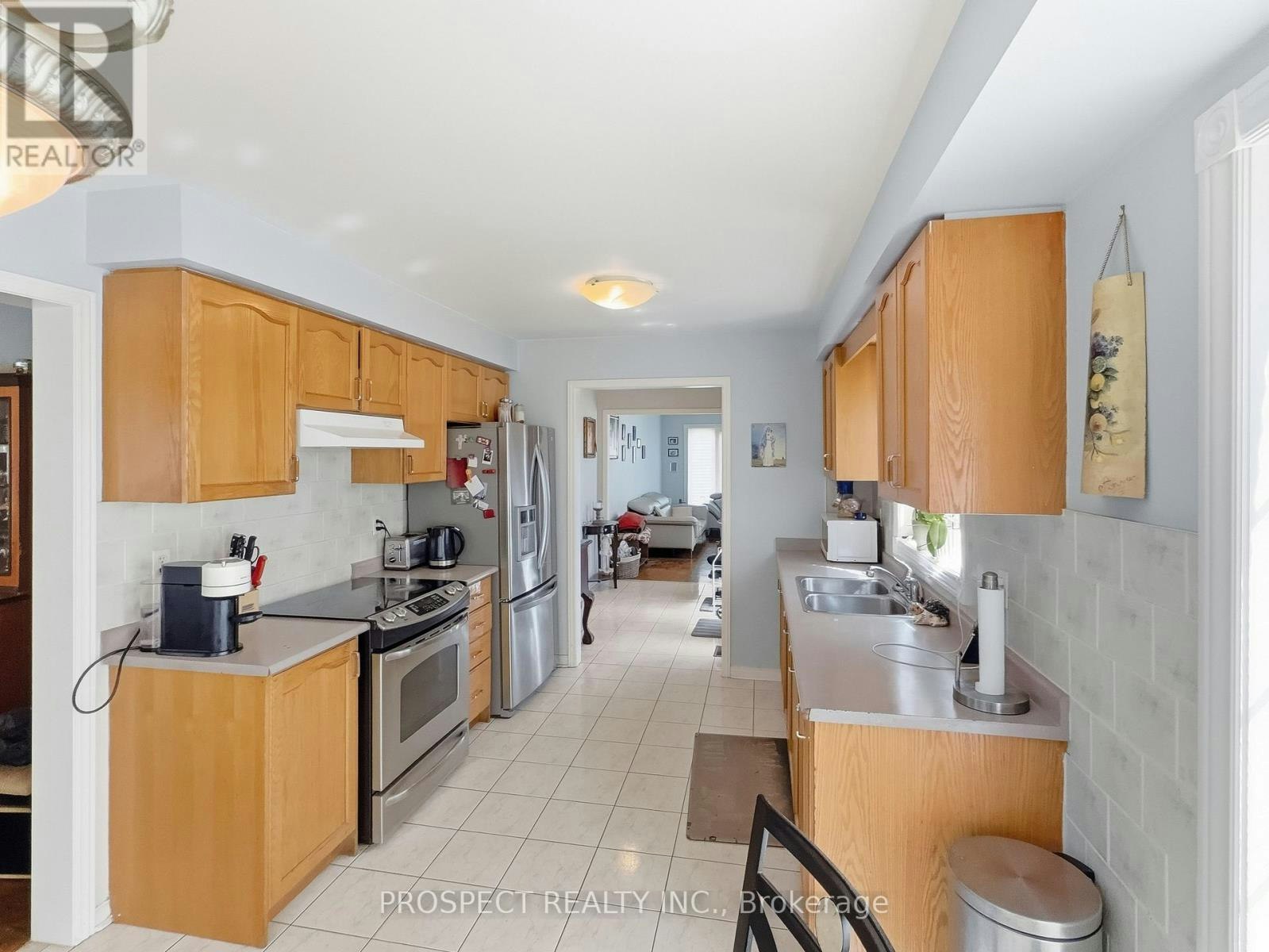 79 Louana Crescent, Vaughan, ON, L4L 8X1 - 3