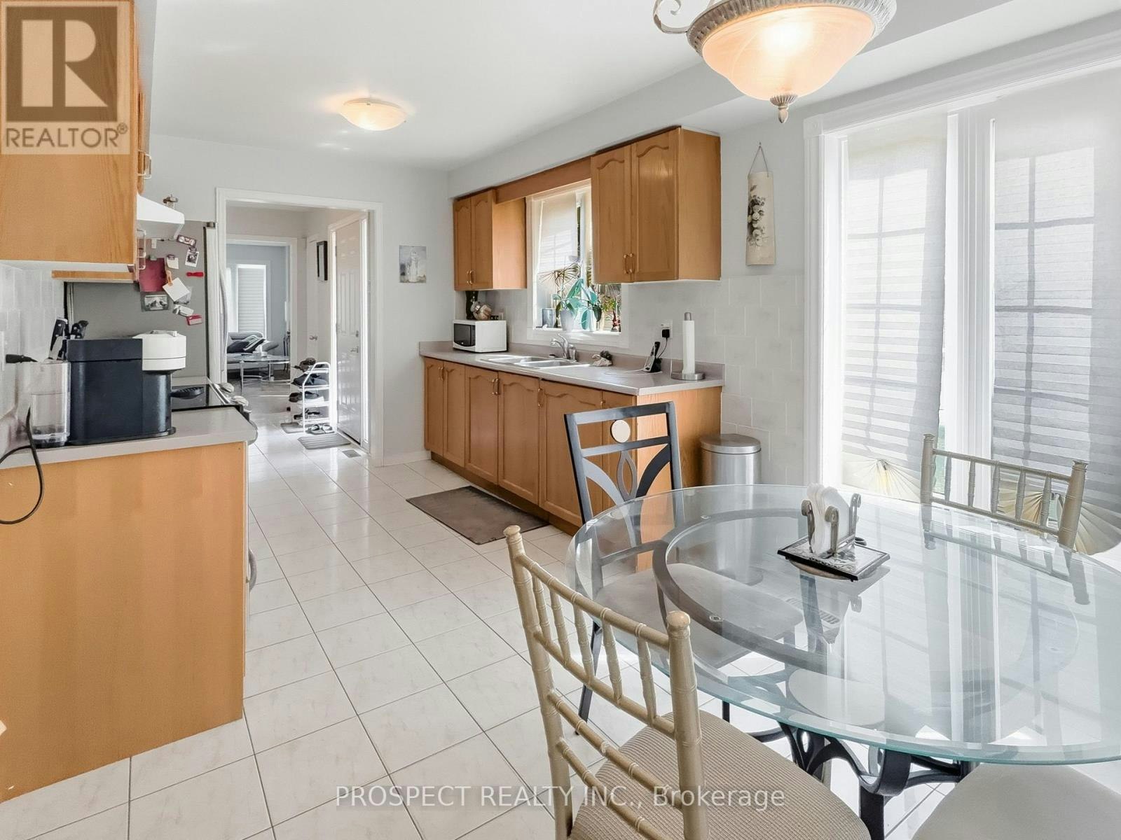 79 Louana Crescent, Vaughan, ON, L4L 8X1 - 4