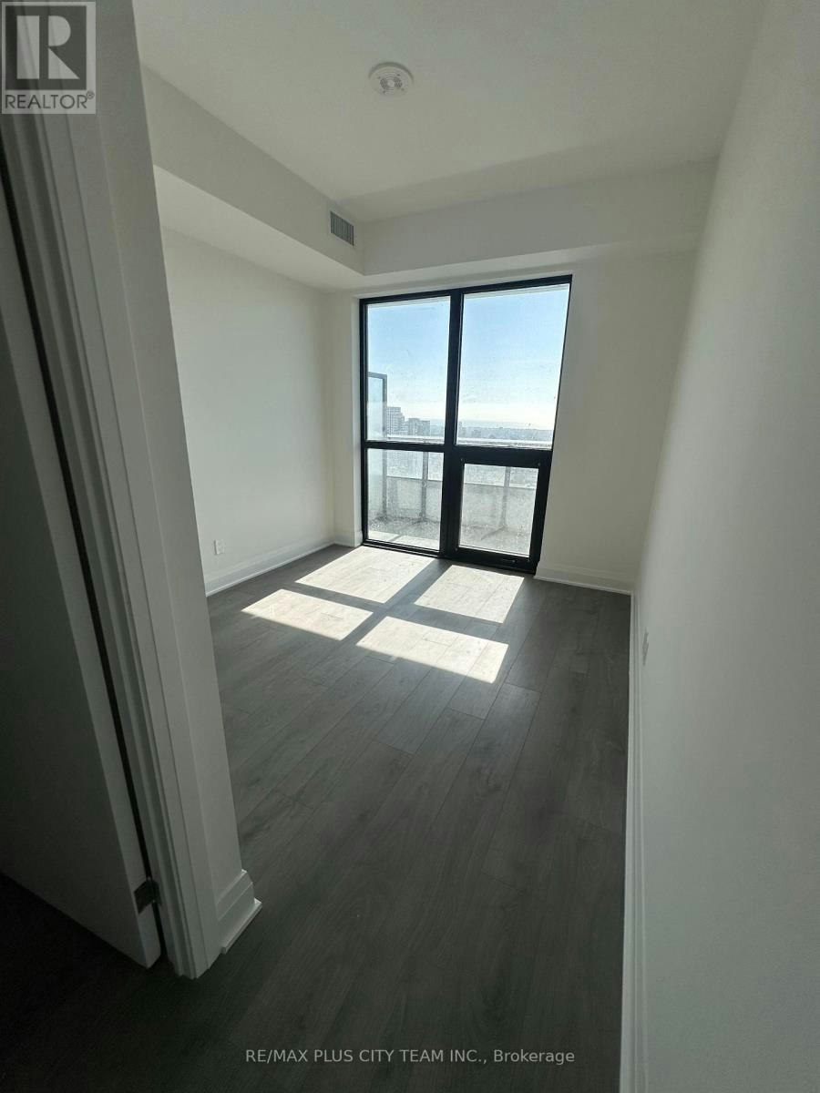 3204-2 Erskine Road, Mississauga, ON, L5B 0S1 - 2