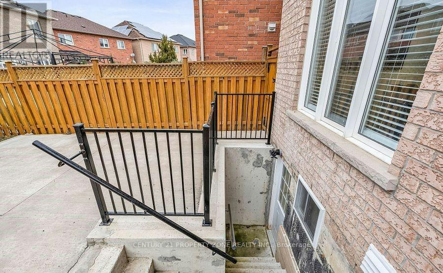 BASEMENT-8 Griffith Court, Brampton, ON, L7A 3T6 - 2