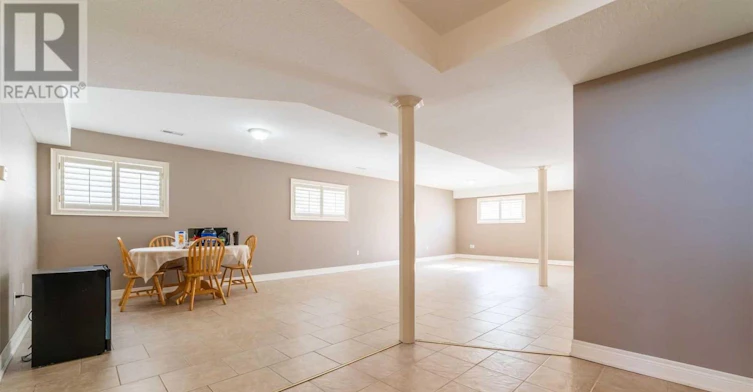 8112 Beaver Glen Drive, Niagara Falls, ON, L2H 3K5 - 35