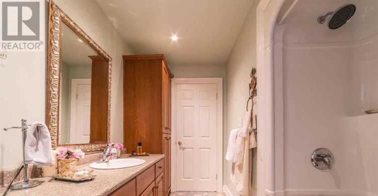 8112 Beaver Glen Drive, Niagara Falls, ON, L2H 3K5 - 28