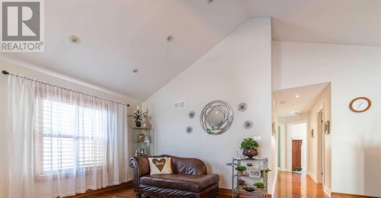 8112 Beaver Glen Drive, Niagara Falls, ON, L2H 3K5 - 11