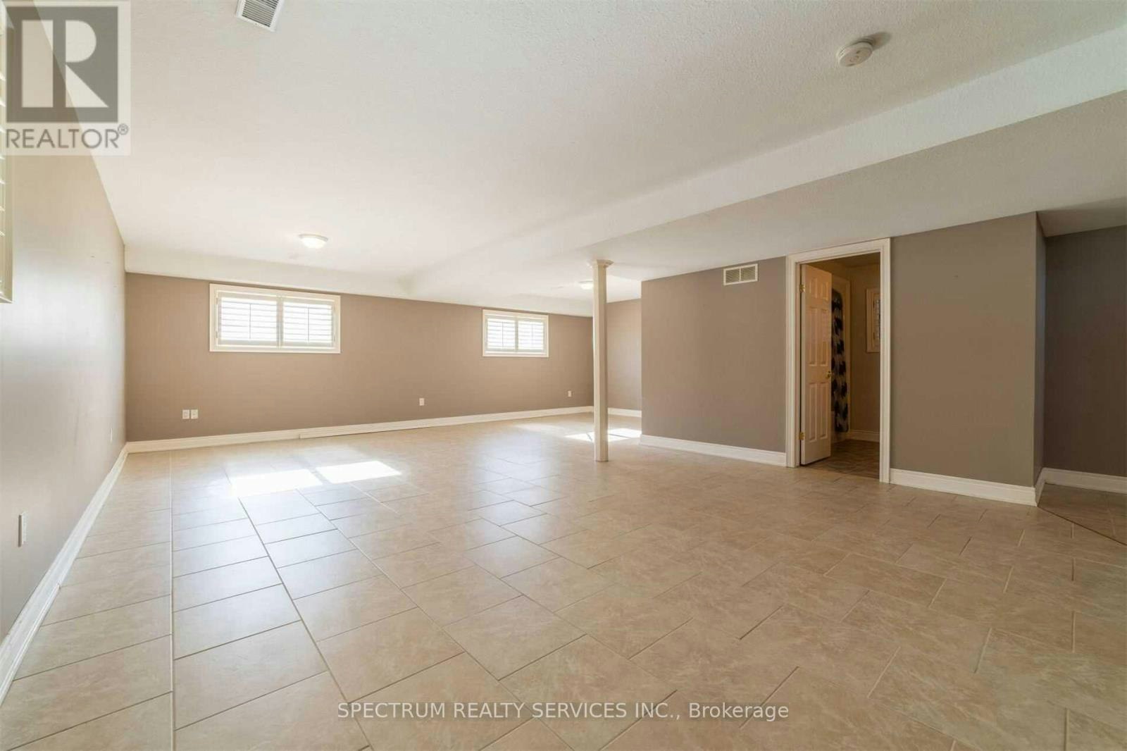 8112 Beaver Glen Drive, Niagara Falls, ON, L2H 3K5 - 36