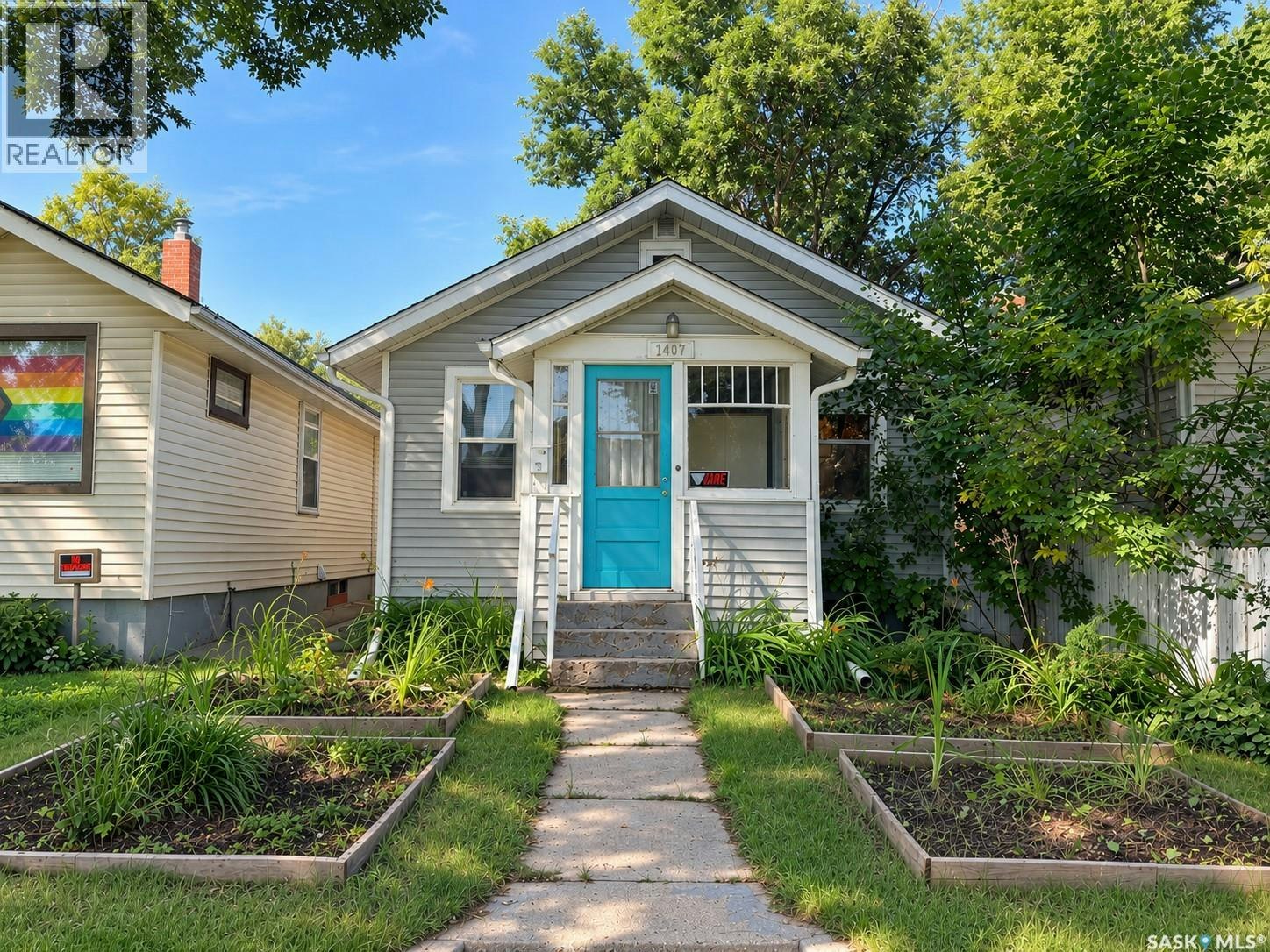 1407 C Avenue N, Saskatoon, SK, S7L 1K9