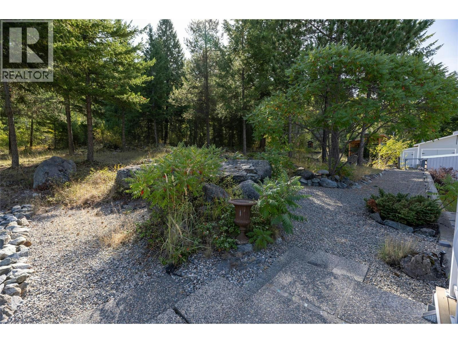 232 Everette Avenue, Greenwood, BC, V0H 1J0 - 24