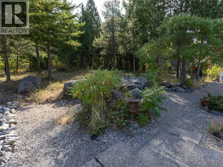 232 Everette Avenue, Greenwood, BC, V0H 1J0 - 24