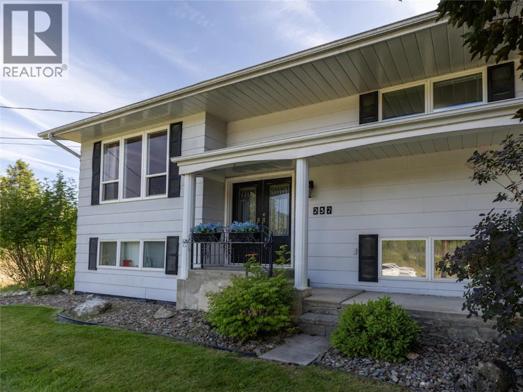 232 Everette Avenue, Greenwood, BC, V0H 1J0