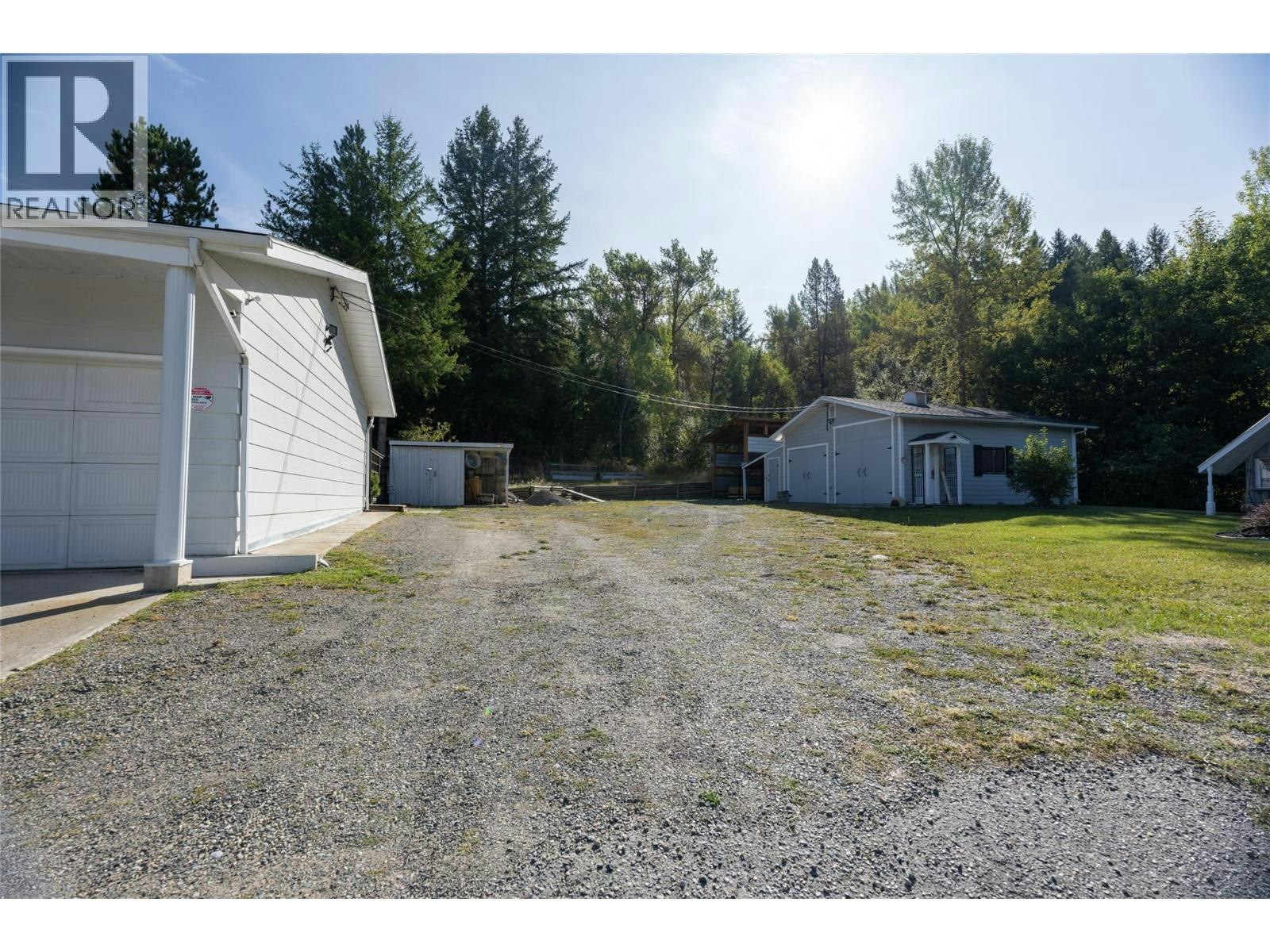 232 Everette Avenue, Greenwood, BC, V0H 1J0 - 9