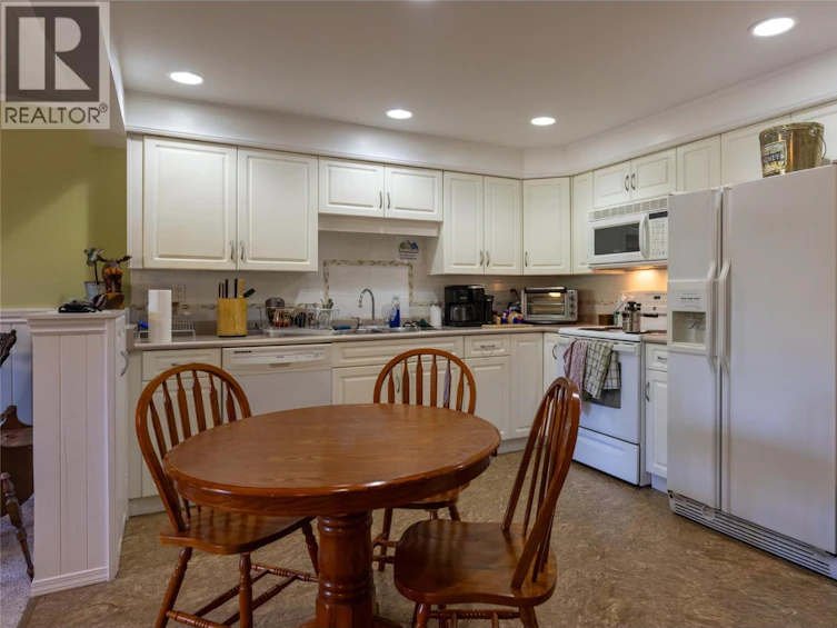 232 Everette Avenue, Greenwood, BC, V0H 1J0 - 50