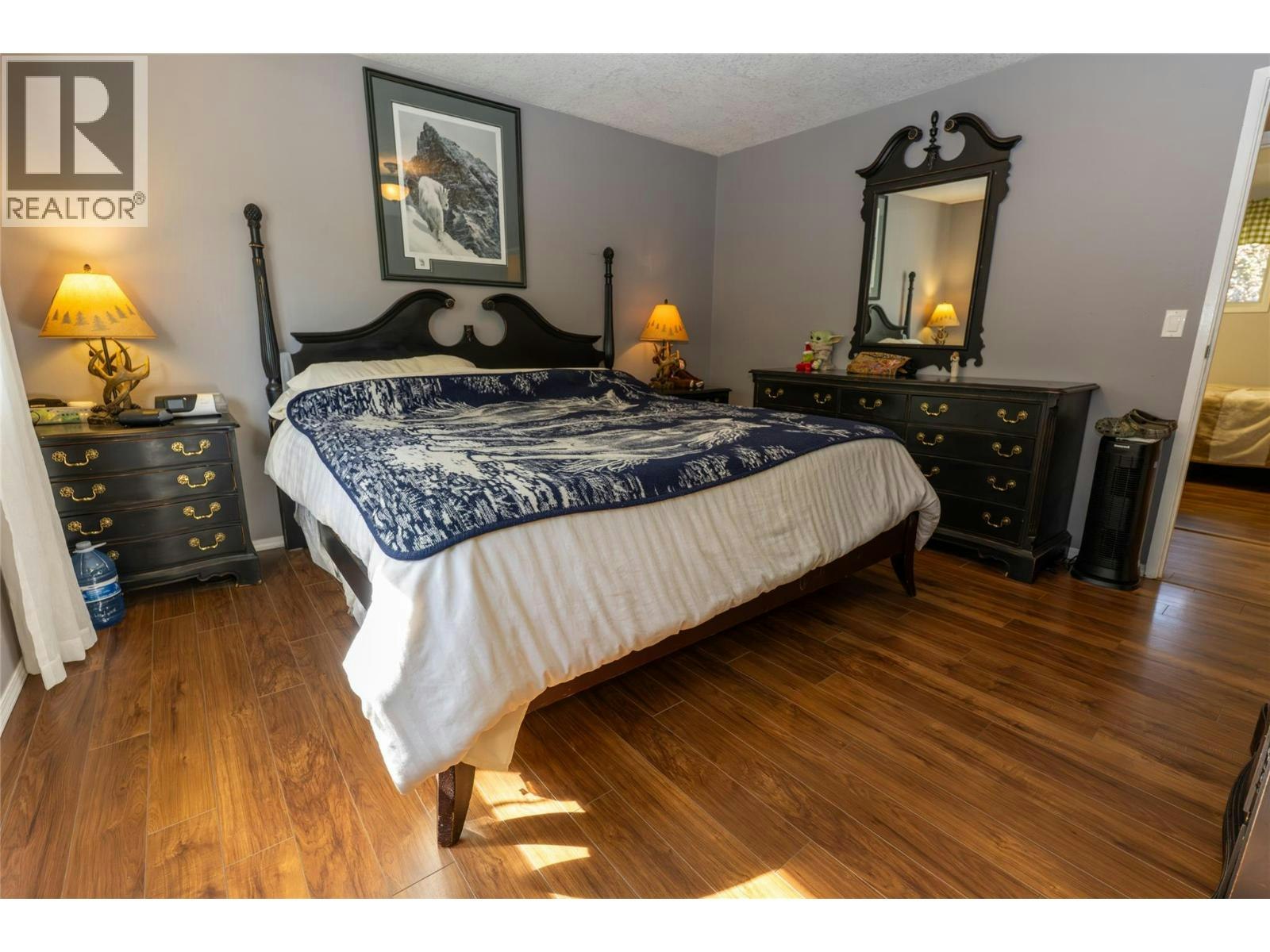 232 Everette Avenue, Greenwood, BC, V0H 1J0 - 43