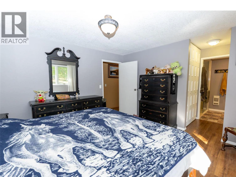 232 Everette Avenue, Greenwood, BC, V0H 1J0 - 44