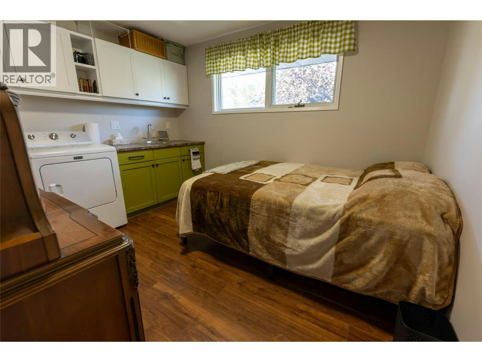232 Everette Avenue, Greenwood, BC, V0H 1J0 - 37