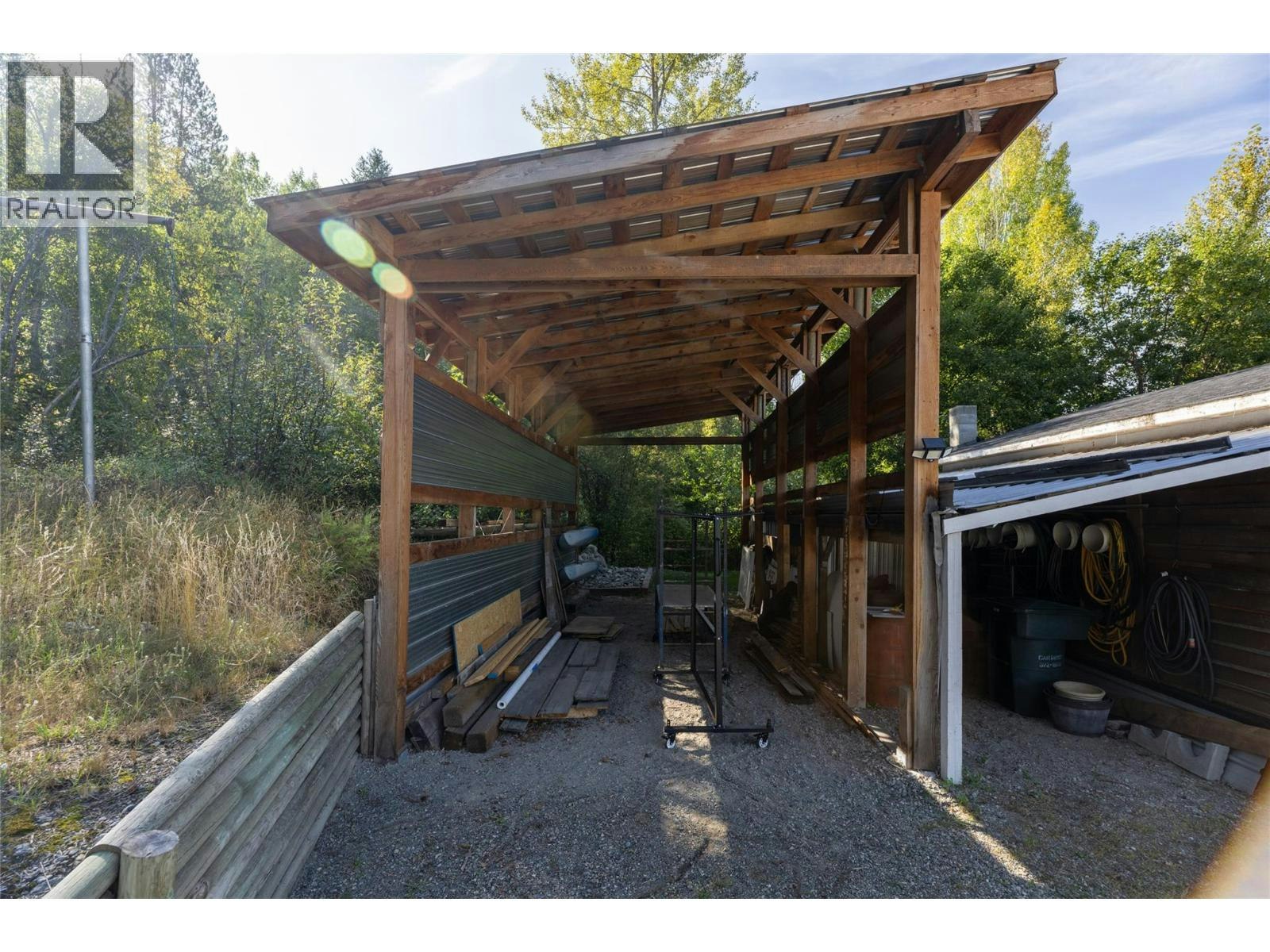 232 Everette Avenue, Greenwood, BC, V0H 1J0 - 11