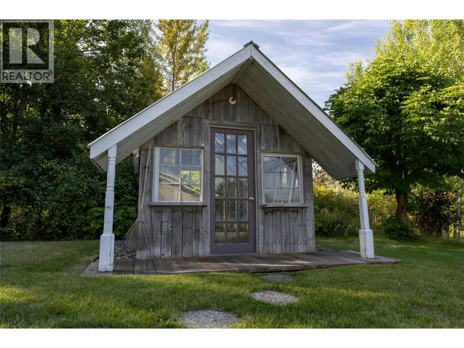 232 Everette Avenue, Greenwood, BC, V0H 1J0 - 13