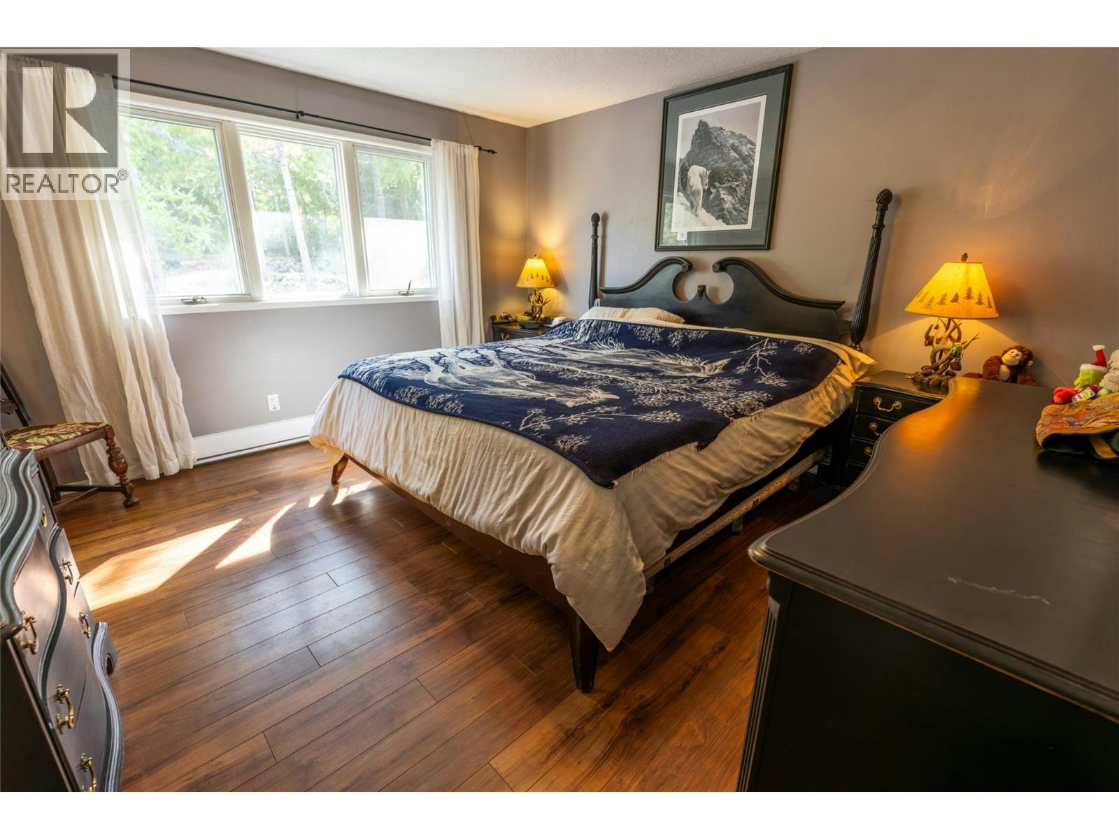 232 Everette Avenue, Greenwood, BC, V0H 1J0 - 42